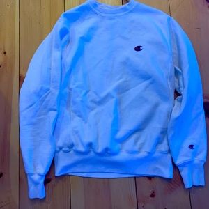 CHAMPIONS men’s small White pullover sweatshirt